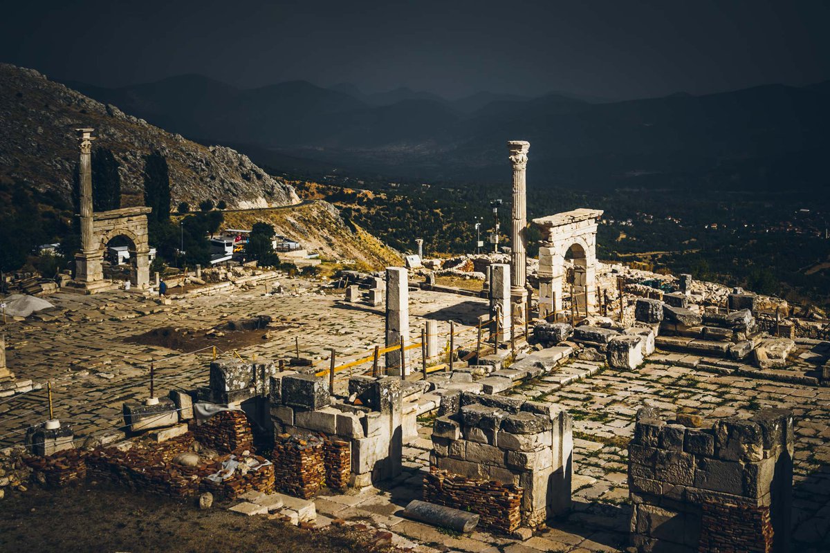cekergezer's tweet photo. #Sagalassos Antik Kenti Fotoğrafları
#Pisidia bölgesinin günümüze kadar gelen en görkemli şehridir. Tarihi bundan 12 bin yıl öncesine kadar dayanmaktadır. #Sagalassos_Antik_Kenti 2009 yılında #UNESCO Dünya Miras Geçici Listesi’ne girmiştir. 
https://t.co/mTaFW2nnYY https://t.co/oo6wV9LFv2