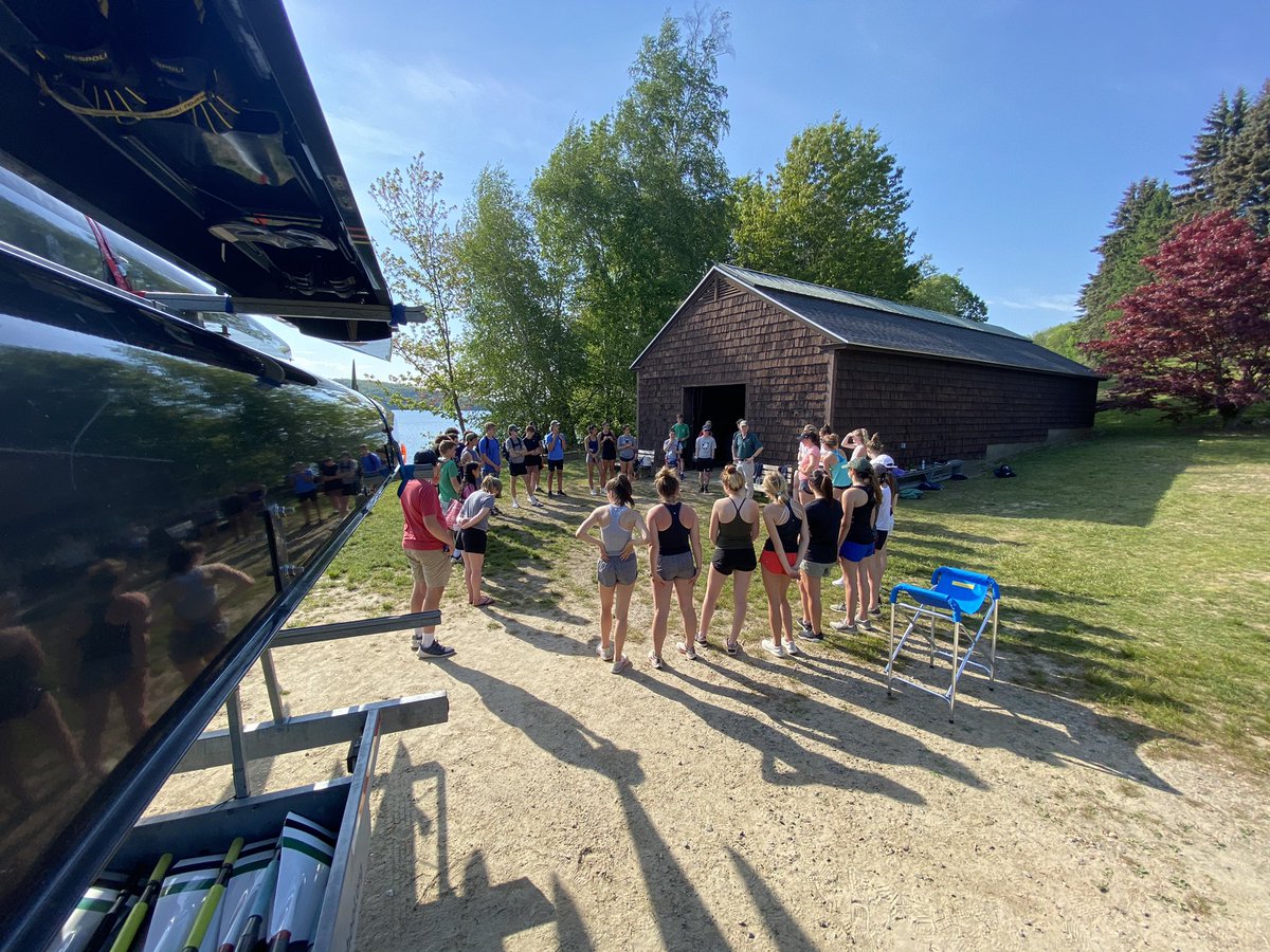 BrooksRowing's tweet photo. On the road today | Girls take on Winsor &amp; Boys take on Belmont Hill | 3pm start on the Charles ☀️ @BrooksSchool @AthleticsBrooks #letsgobrooks #fasterstronger https://t.co/PS3xQUXIUJ