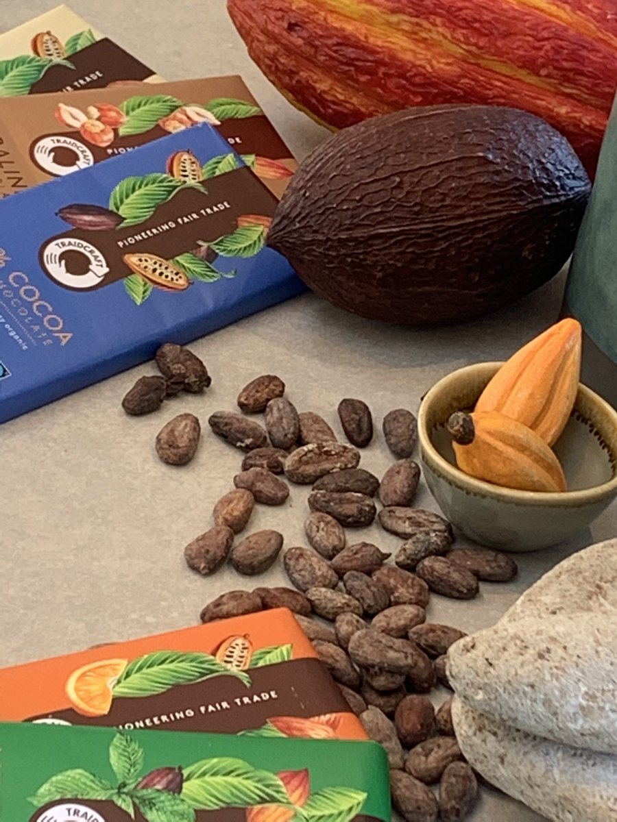 BeachQuiet's tweet image. Learning how to taste @Traidcraft chocolate with @dghchocolatier at #Hemmel House - we can offer a tasting as part of your stay @VisitNland #EndlessExperiences - to book a stay at Hemmel House go to https:/:beachandquiet.co.uk