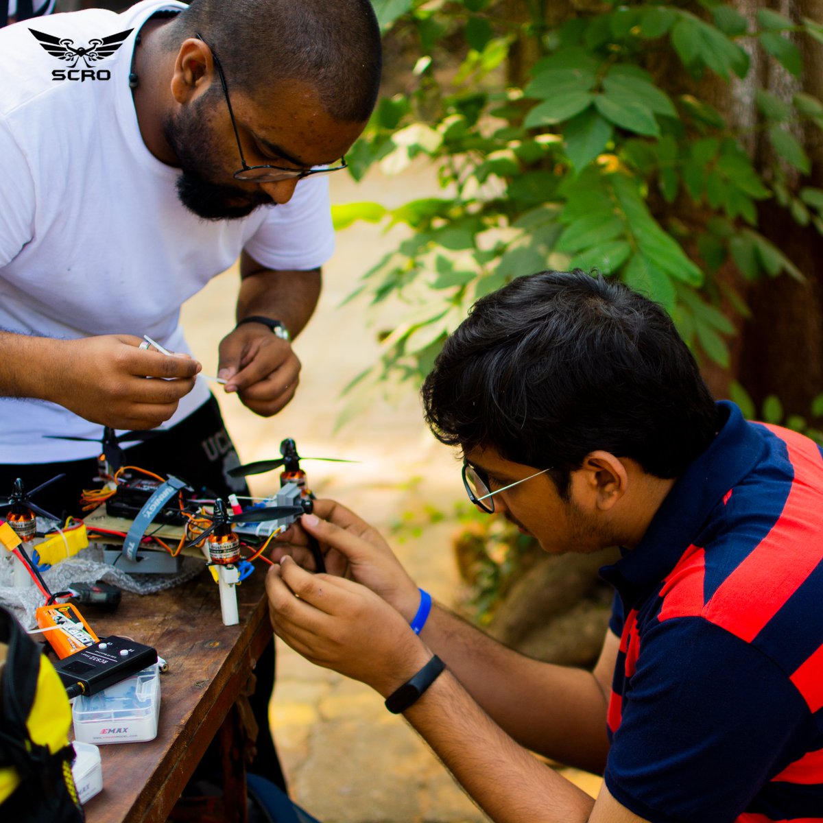 srmscro's tweet photo. #TeamSCRO was a contestant of the #Drone Making Challenge in the tech fest organized by #IITBombay
Visualizing and Implementing the framework which was entirely 3D printed, the printing was done by using #ABS
#SCRO #TeamSCRO #SRMIST #TechFest #IITBombay #ABS #Drones https://t.co/es5y6XuJa8