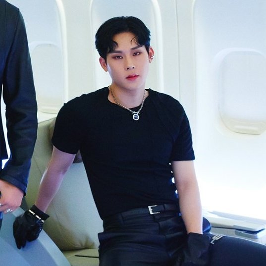 byeolyt's tweet image. 주헌아 재발 ㅠㅠ 🙏