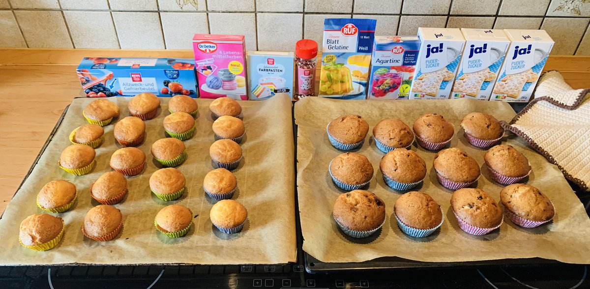 DanielleBoochs's tweet photo. Ok @GISH @GISHBOT @mishacollins @charliecapen bring on all the baking items ! Everything is prepared and Iโm quiet hungry now ! The best part of baking is snacking on the dough ! #GishFest2021 #TeamCOWS https://t.co/TWzkZAcdGx
