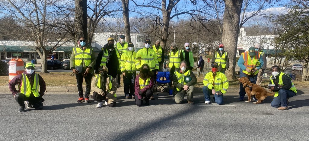 greenbeltcert's tweet image. The National Capital CERT Conference continues today, hosted by @FairfaxCoCERT!

12:00 ET Keynote: @derekrowan

3:15 ET CERT and Artificial Intelligence during COVID-19 with @EmergencyComms @MontCoCERT

4:00pm CERT panel with @brindisi GCERT @AAACERT
#Free
certcon.org