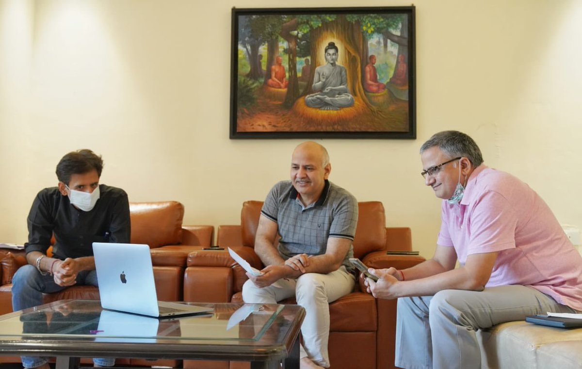 msisodia's tweet photo. Had a brief discussion with the principals of Govt &amp; Pvt Schools on the possibility of conducting 12th Board exams.

Safety &amp; mental well-being of students is our main concern. Decision regarding their future will be taken after consulting all stakeholders and education experts. https://t.co/l8pfZsHepz