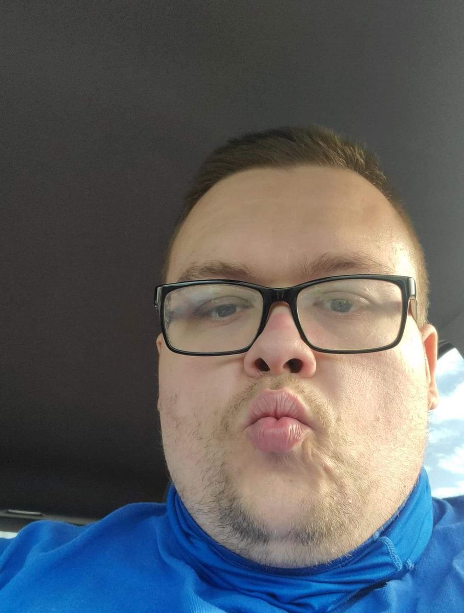 Urlly2's tweet photo. This guy name James Harvey he is fucking worthless dm me his location and some of his information https://t.co/iGXyMD0mGV