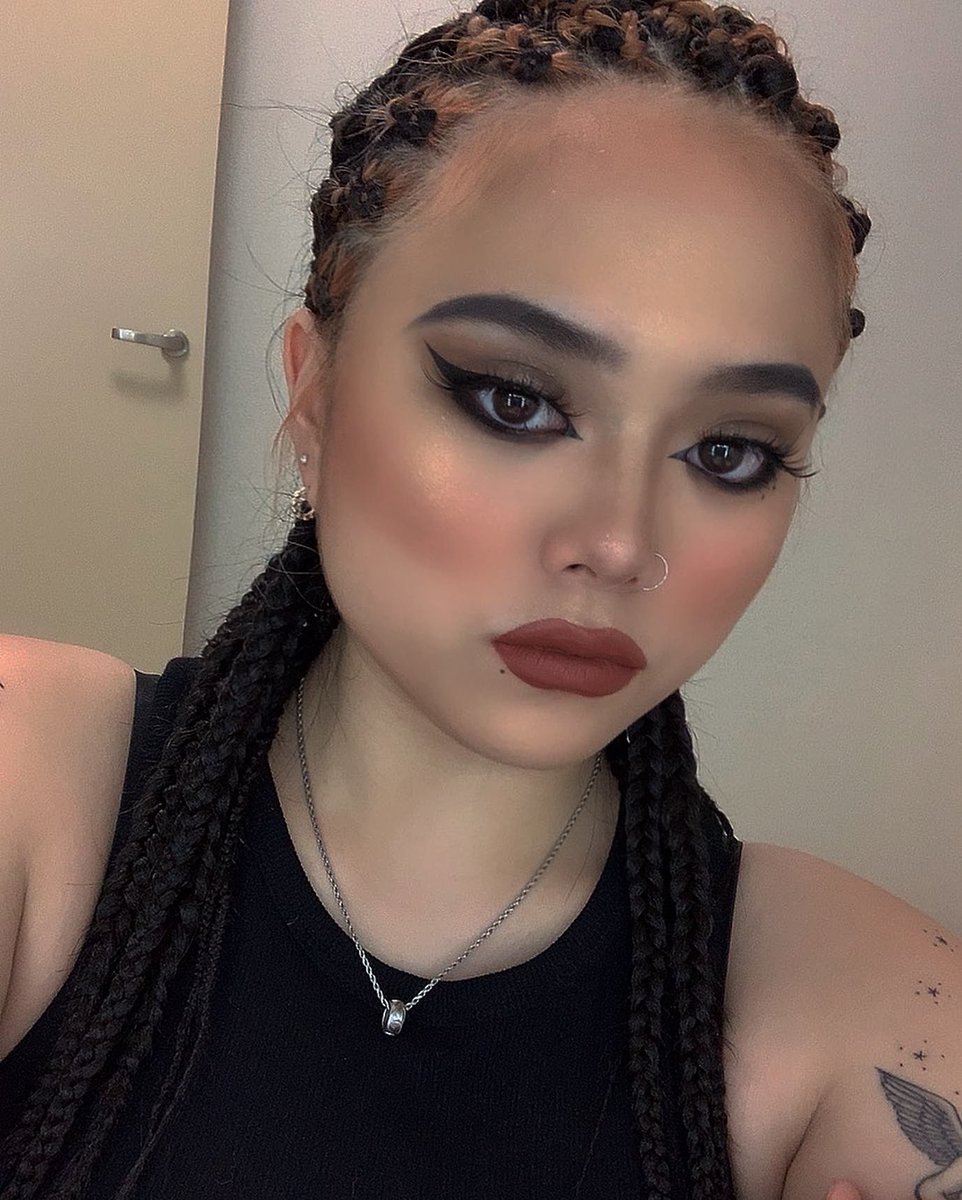 r_joq's tweet photo. 初めてのコーンロウ💇‍♀️🥺🥰 https://t.co/A8U03cLoRu