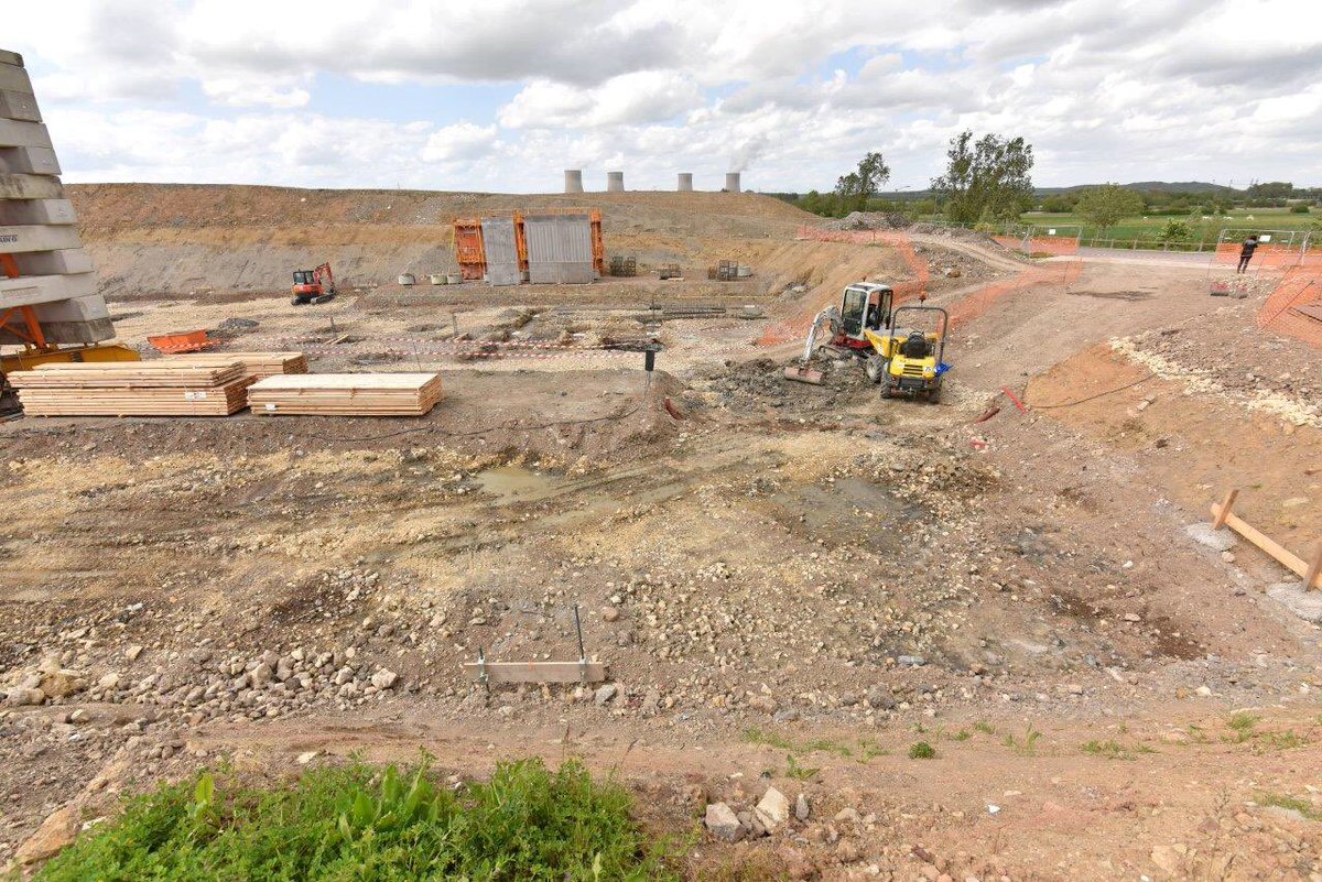 Pose de la première pierre du centre aquatique communautaire de Basse-Ham. Un équipement structurant et attractif pour le territoire thionvillois ! <a href="/MoselleCD57/">Département Moselle</a> <a href="/MoselleSL/">Moselle Sans Limite</a> <a href="/Pierre_Cuny/">Pierre Cuny</a>