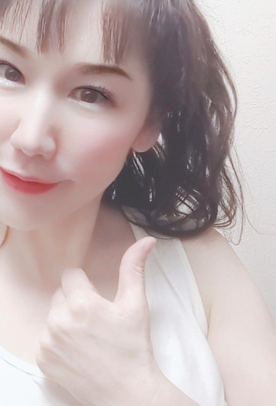 harusameyafuuko's tweet photo. ✨「顔マネ」やってます❗😄😉🤨

毎週土曜日新作発表✨

「顔と名前」覚えていただければラッキーカムカムです✨
え？
「顔マネ」だから
「顔と名前」ちがう❓
・・・・

そこ、気が付かなかった❗😆

【人気？過去作品】

新垣結衣さん✨
綾瀬はるかさん✨
山口もえさん✨
柏木由紀さん✨ https://t.co/6yDX80oYtB