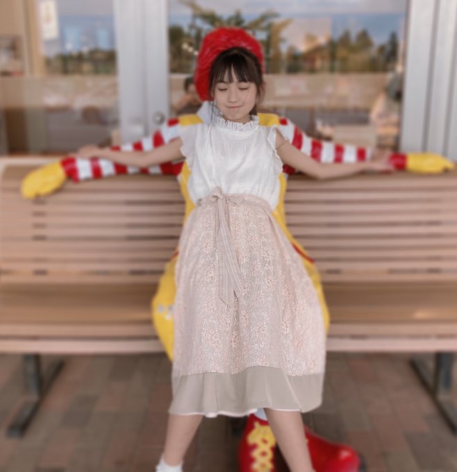 Twitterのコスプレ画像34