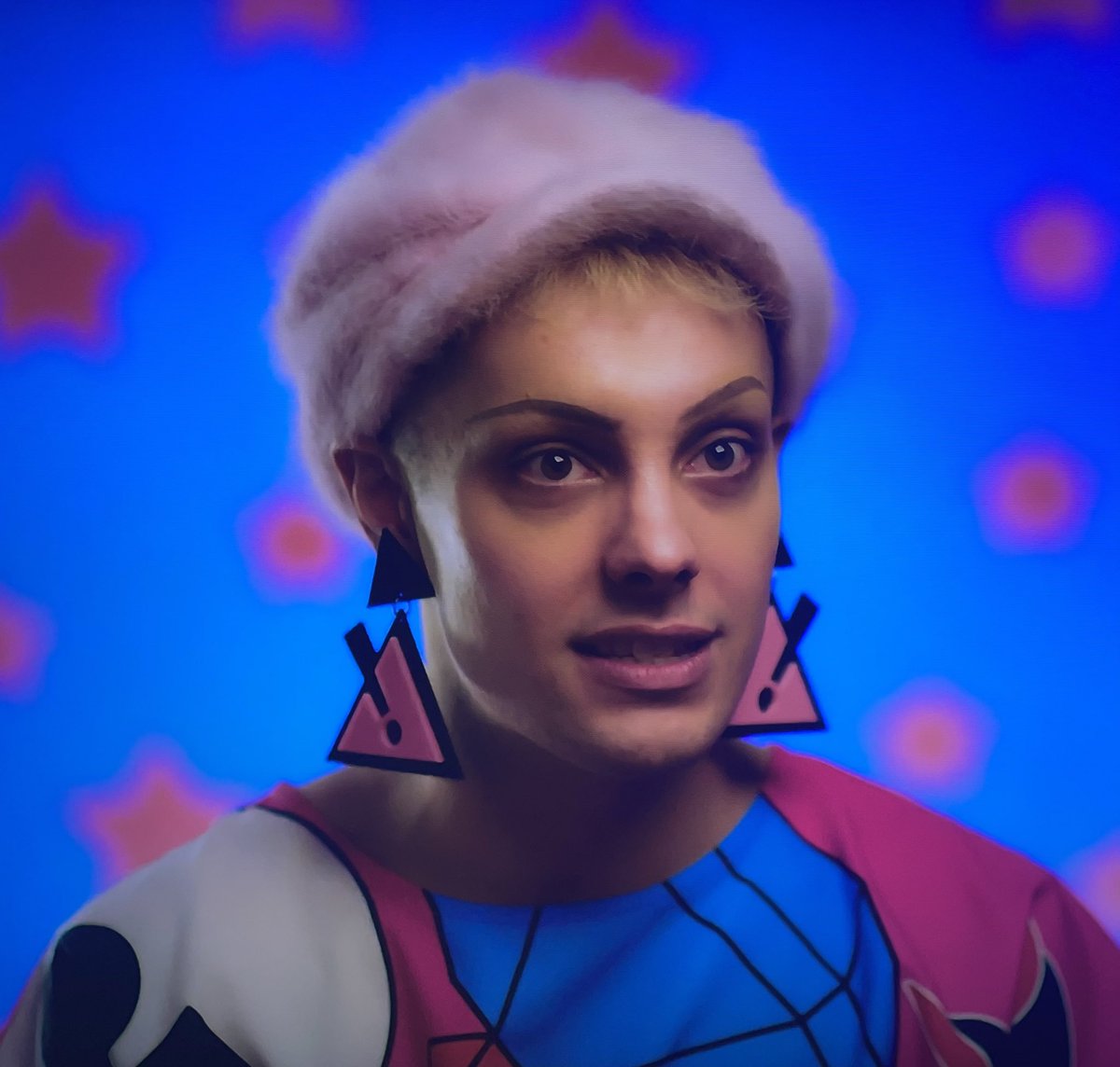 matthew__ashton's tweet image. Is it’s just me or does anyone else think that Daphne from #Neighbours has been reincarnated as #EtceteraEtcetera on #DragRaceDownUnder ?

#ILoveUTooClarkie !

@RuPaul @dragracedu  @neighbours @NeighboursTV #dragrace @glamourbug