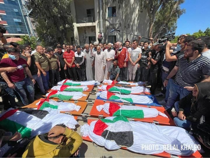 TamaraAlrifai's tweet photo. 10 members of Abou Hatab family in #Gaza reported dead in air strikes over Beach camp for #PalestineRefugees, 1 of most crowded refugee camps. Gaza population made up mostly of #PalestineRefugees who fled their homes during 1948 conflict and remained refugees for generations https://t.co/JKVBvbVVPB