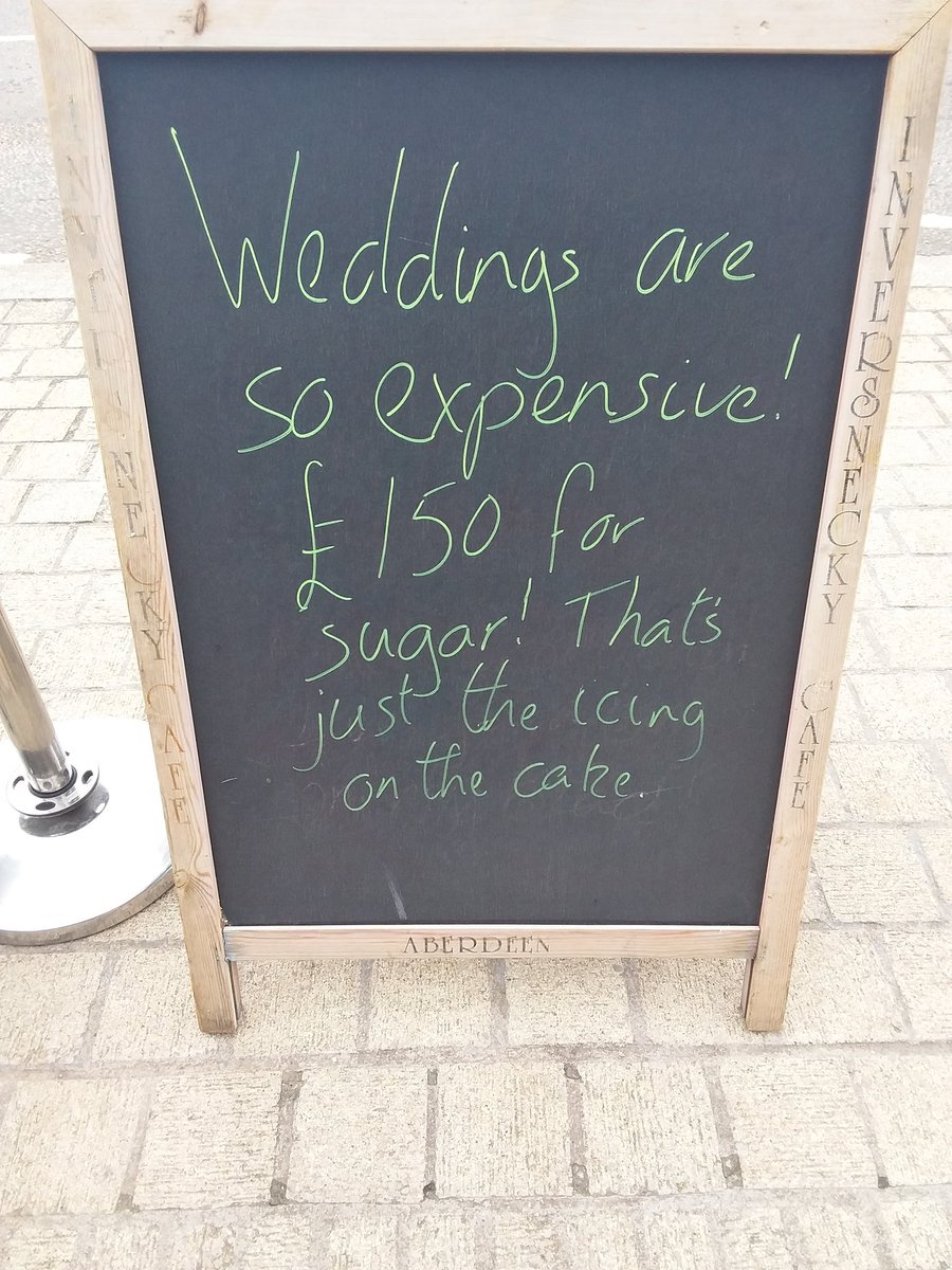 Mr_Inversnecky's tweet image. It's not too bad if you can swing a sweet deal. #inversnecky #cafeboard #aberdeen #Sweet