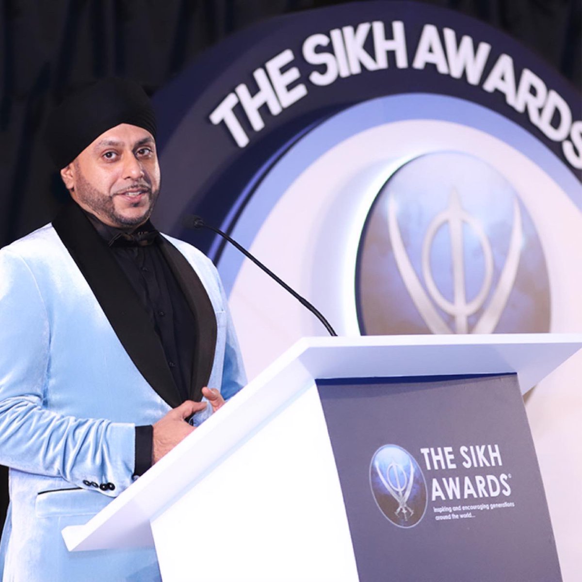 𝐓𝐡𝐞 𝐒𝐢𝐤𝐡𝐬 𝐓𝐫𝐢𝐮𝐦𝐩𝐡 tweet media