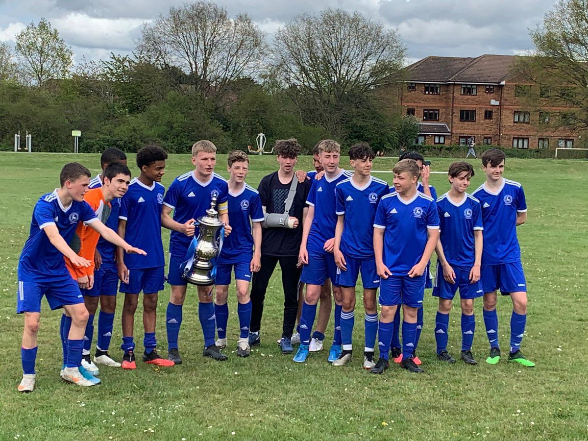 Bushey Rangers U-15 team League winners Season 2020-2021
Congratulations from everyone at the club to the whole team. A great season and huge effort by Calvin, Paul and all the boys.