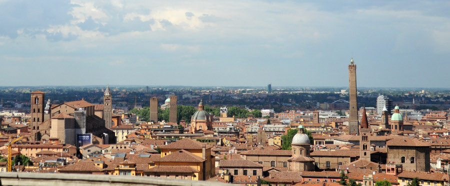 [#accaddeoggi in #BolognaMetropolitana] Il 15 maggio 1116 l'imperatore Enrico V firma un diploma con cui concede ai concives bolognesi una serie di prerogative: nasce così il Comune di Bologna ow.ly/ulZ550ELP9x