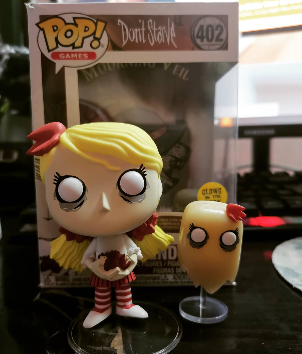 NoCaptainJavi's tweet photo. My first ever funko 😄 thanks my love 🥰 https://t.co/5tfNjWEIxx
