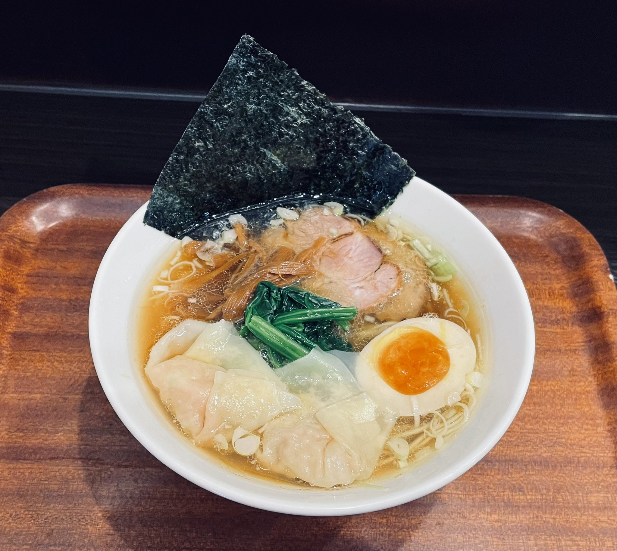 にしかにえ 髪の毛切った後は必ずラーメンが食べたくなるのなんでだろ T Co 8cfgdbnztm Twitter