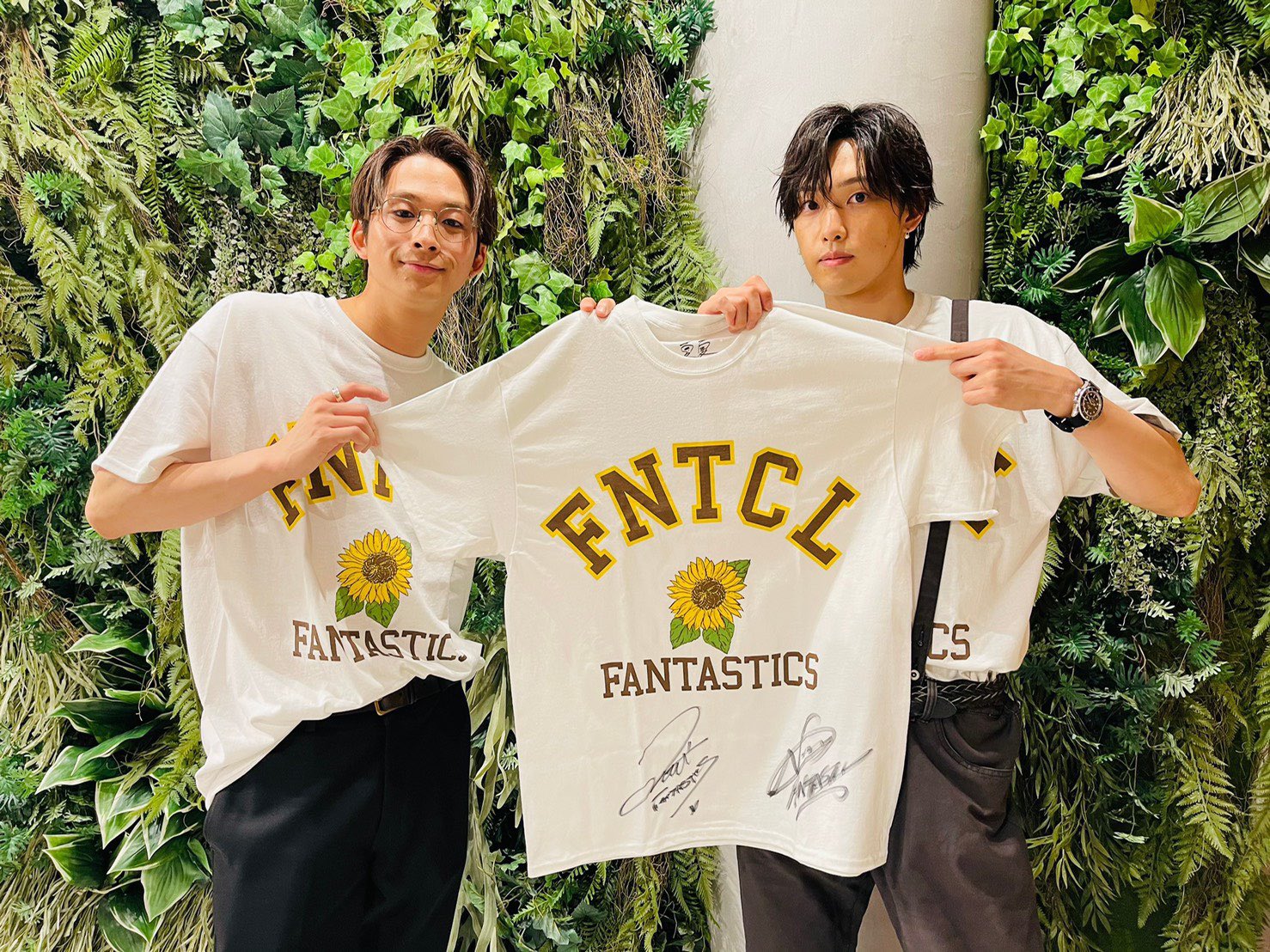 在庫あり】 fantastics fantastics サイン入りTシャツ サイン入りT