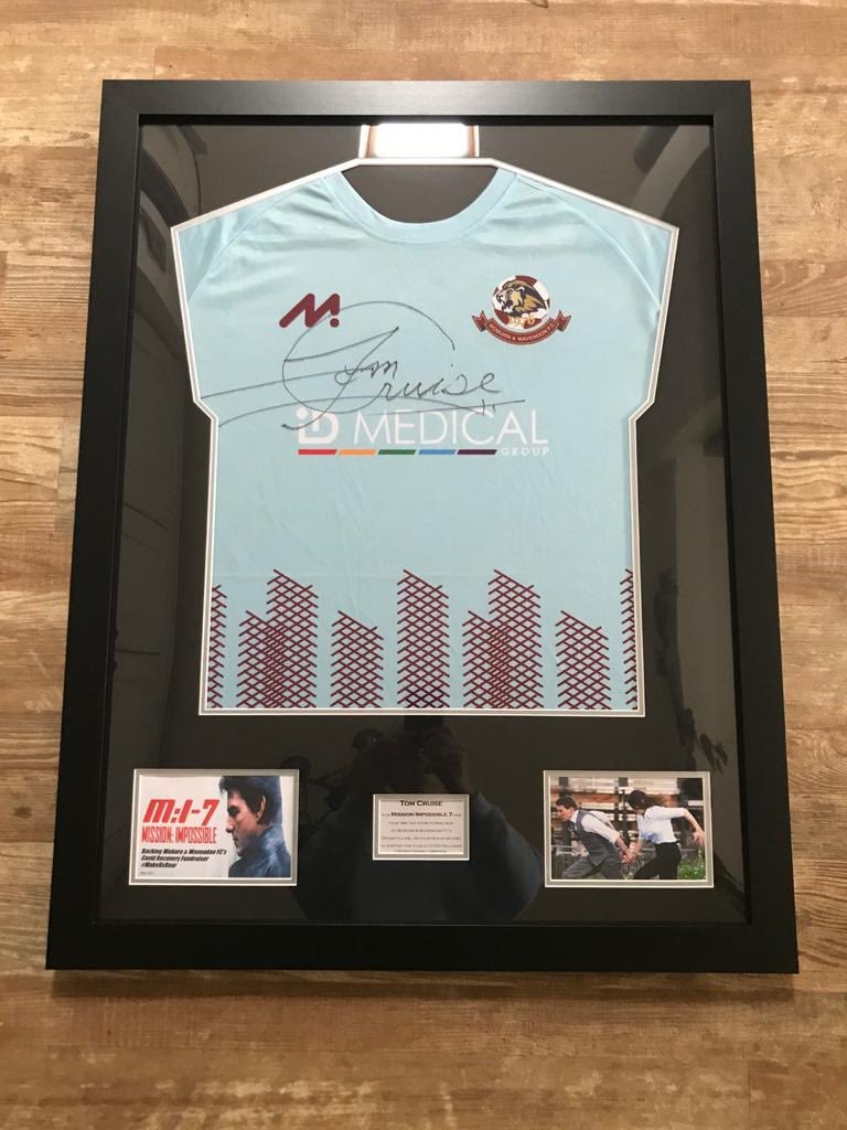 Hollywood star Tom Cruise was in town filming near one of our venues, meaning we had to relocate, but the Mission Impossible crew generously gave us their support with Tom signing a few shirts too. Those are now available as rewards on our campaign page bit.ly/makeusroar