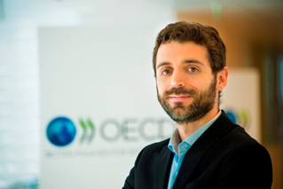 Tuesday, May 18th 5pm CET (4pm UK), new stage of the #CBlanchForum2021.
OECD's <a href="/paolo_veneri/">Paolo Veneri</a> will talk about "Regional disparities in a post-pandemic world."
Free registration here:
zoom.us/meeting/regist…