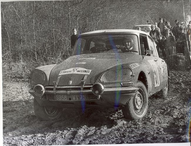 <a href="/Valmy212/">Patesk</a> Tu veut nous réorganiser le rallye infernal?