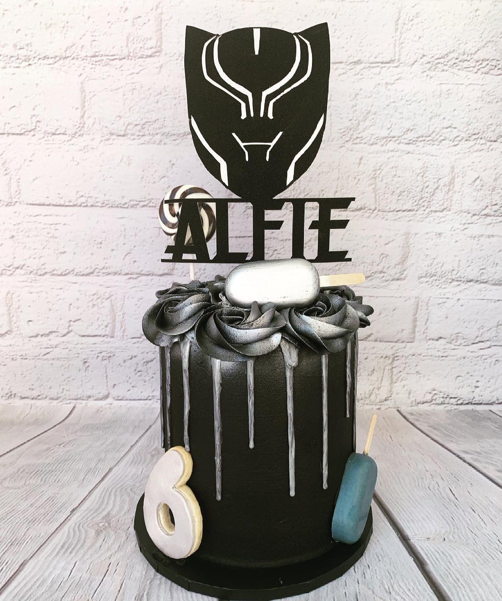 fairybakesx's tweet photo. #dripcake #celebrationcake #fairybakes #hemelhempstead https://t.co/YMDHBpjteX