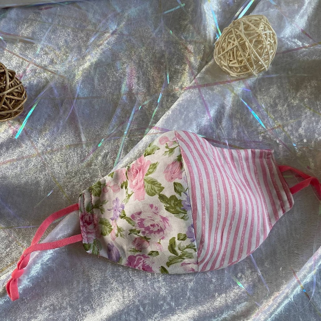 BeautyOlivias's tweet photo. Excited to share the latest addition to my #etsy shop: Face Masks - Pattered Triple Layer with Filter Pocket and removable nose clip #fitted #floral #stripes #stars #multicoloured #polkadots #check #modern #contoured https://t.co/bX6zxoOTfl Just posted … https://t.co/CaJPH3V030 https://t.co/2LquPXlRcI