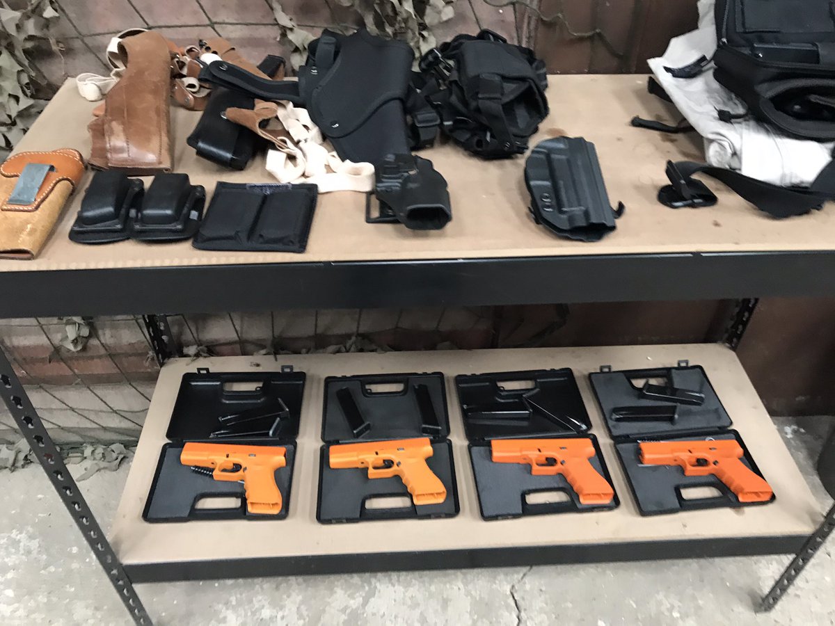 thexplatoon's tweet photo. Set up to deliver today’s training as part of the #closeprotection course delivered by #ArgusEurope this day is an introduction to working in #complexenvironments a great day for the students @SteveHeaneyMC #weapontraining #CQB #CP #executiveprotection https://t.co/Is4xJYyebu