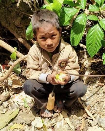 Save MinTat,Chin State.‼
More than 1000terrorists Min Aung Hlaing Army make violence attack to civillians.Most of locals are now running away from their village and internet connection will be shut down soon. 
#WhatsHappeningInMyanmar 
#MinTat
#May15Coup