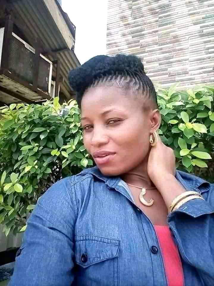 ElochukwuOhagi's tweet photo. Nigeria soldiers are moving into people's homes in #Obigbo to murder civilians.

Uchechi is among other 6 persons that were murdered in their homes by Nigeria military in Port Harcourt, Nigeria.

This is evil and must be condemned.

@UKParliament @BorisJohnson @JoeBiden https://t.co/EZHzPkfWKP