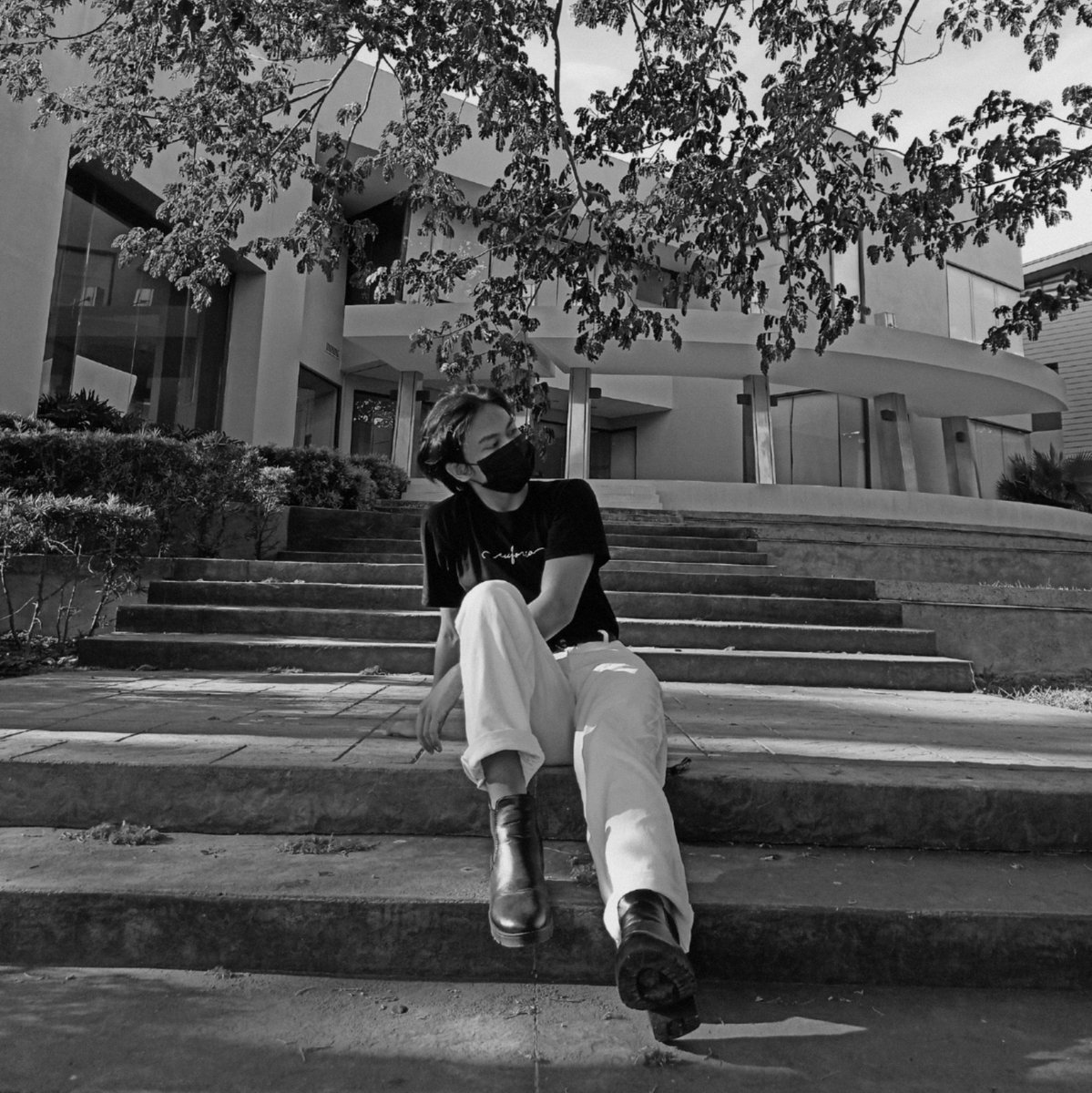 hyunbin_shines's tweet photo. I'm in love with black&white and so with Hyunbin
#μΈμ΄νΌμ_λλ¬λμ_μμμ₯μ΄
#TwoMonthsWithCiipher #Ciipher #CiipherStanSelcaDay #CSSD
#μΈμ΄νΌ @RAIN_Ciipher https://t.co/CtExVwFB3k