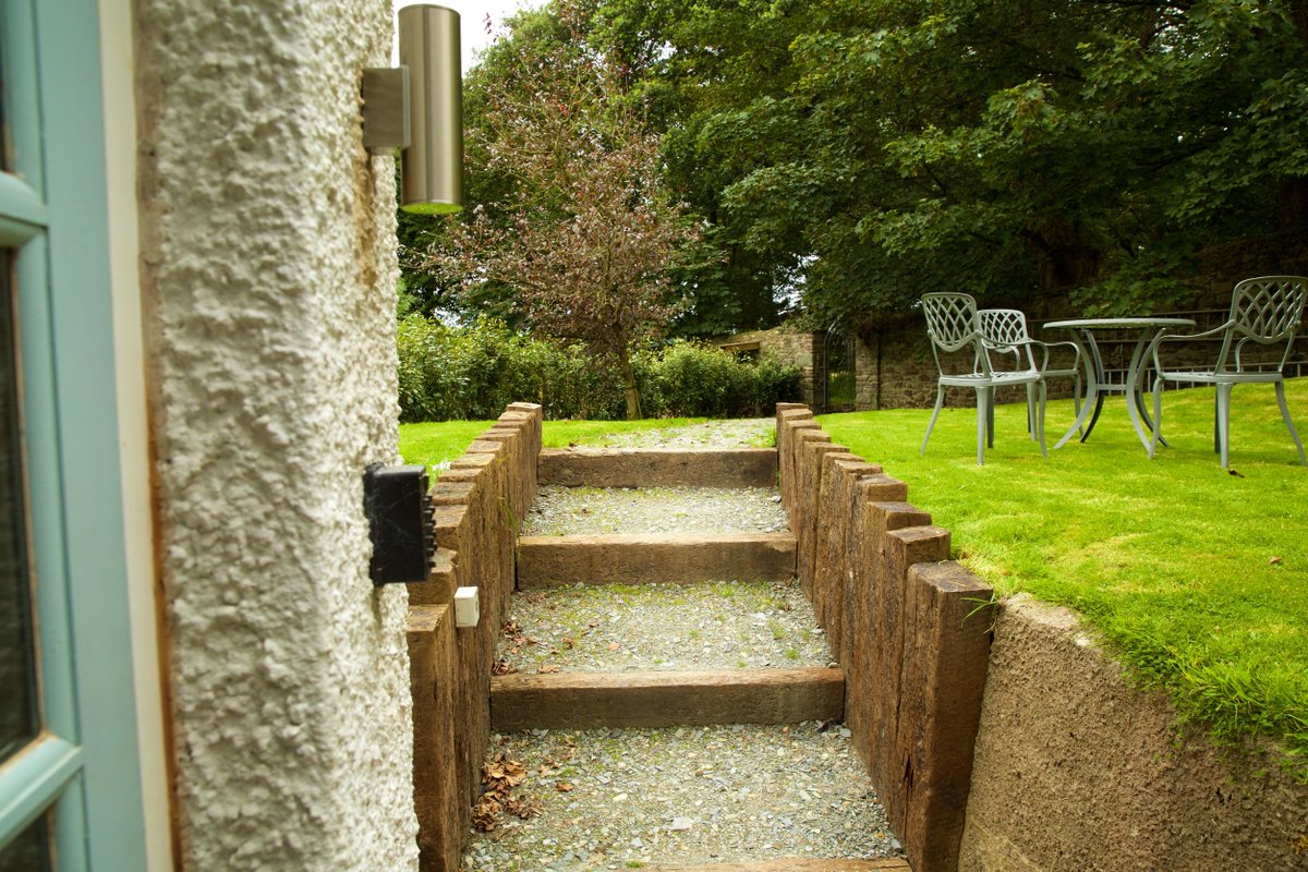 Enjoy Amity’s hidden-away charms that are just for two (plus one lucky pooch) 🐶

Friday 20th August - Friday 27th August
7 nights, £870.00

pickwellmanor.co.uk/amity