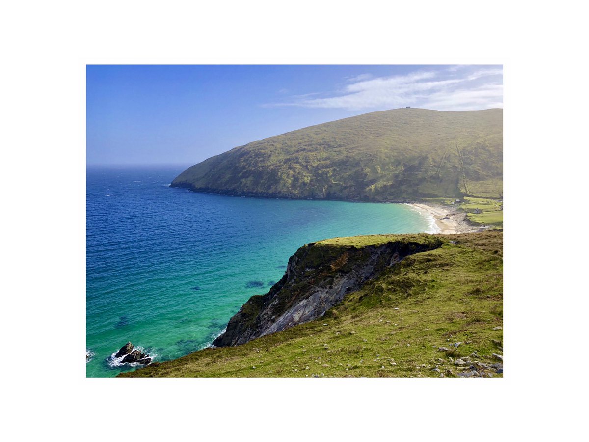 Top Drawer & Pantry (@calveysr) on Twitter photo Love these colours💙💚Keem strand is a sheltered cove with blue-green waters surrounded by steep hills & the likely setting of Paul Henry’s painting Launching the Currach. Also home to the basking shark this time of year 🦈<a href="/AllThingsMayo/">All Things Mayo</a> <a href="/mayotourism/">Mayotourism</a> <a href="/CleanCoasts/">Clean Coasts</a> <a href="/Coast_Monkey/">Coast Monkey</a> Love these colours💙💚Keem strand is a sheltered cove with blue-green waters surrounded by steep hills & the likely setting of Paul Henry’s painting Launching the Currach. Also home to the basking shark this time of year 🦈<a href="/AllThingsMayo/">All Things Mayo</a> <a href="/mayotourism/">Mayotourism</a> <a href="/CleanCoasts/">Clean Coasts</a> <a href="/Coast_Monkey/">Coast Monkey</a>