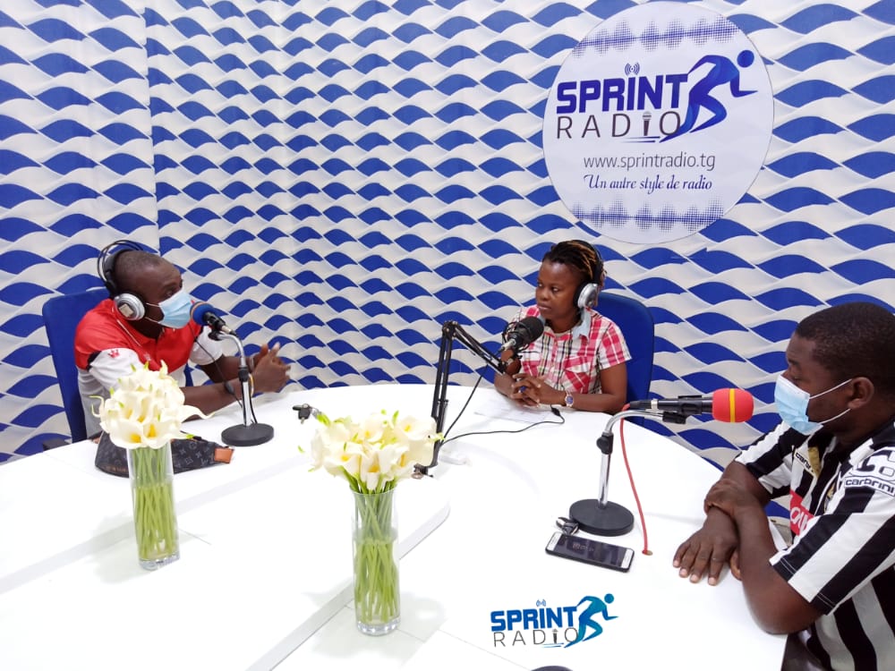 ATTIKPOH's tweet image. Émission Sportive ce samedi syr SPRINT RADIO. 
Nous avons évoqué l'avenir des @EperviersDuTogo  et le championnat de @TogoFtf 

@lasteven04 
@GbenyedjiEvelyn