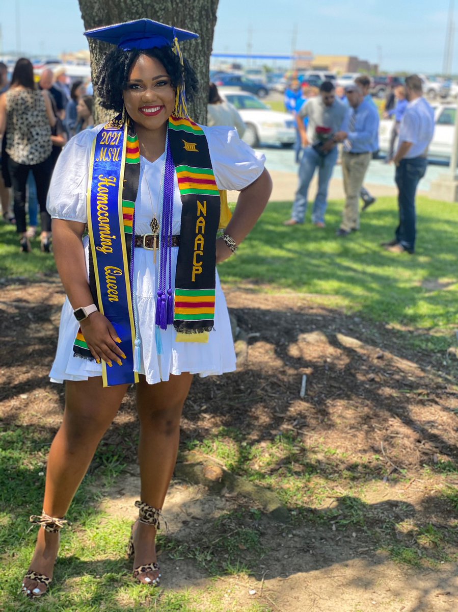 a_m__t's tweet photo. Proud of B.S.  ✅ 
Masters... Loading🔄 
#msThompson🍎 #Degreed #BlackGirlMagic https://t.co/P3HG6iVBRi