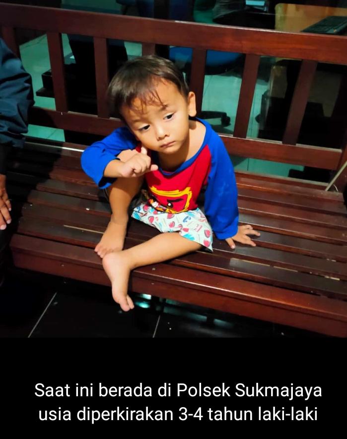 TMCPoldaMetro's tweet photo. 21.13 Bagi masyarakat yang merasa kehilangan seorang anak berusia 3-4 tahun, telah ditemukan di RT 01/ RW 10 Kelurahan Sukmajaya, Kota Depok dan sekarang sedang diamankan di Polsek Sukmajaya. https://t.co/ChdcFcraNd