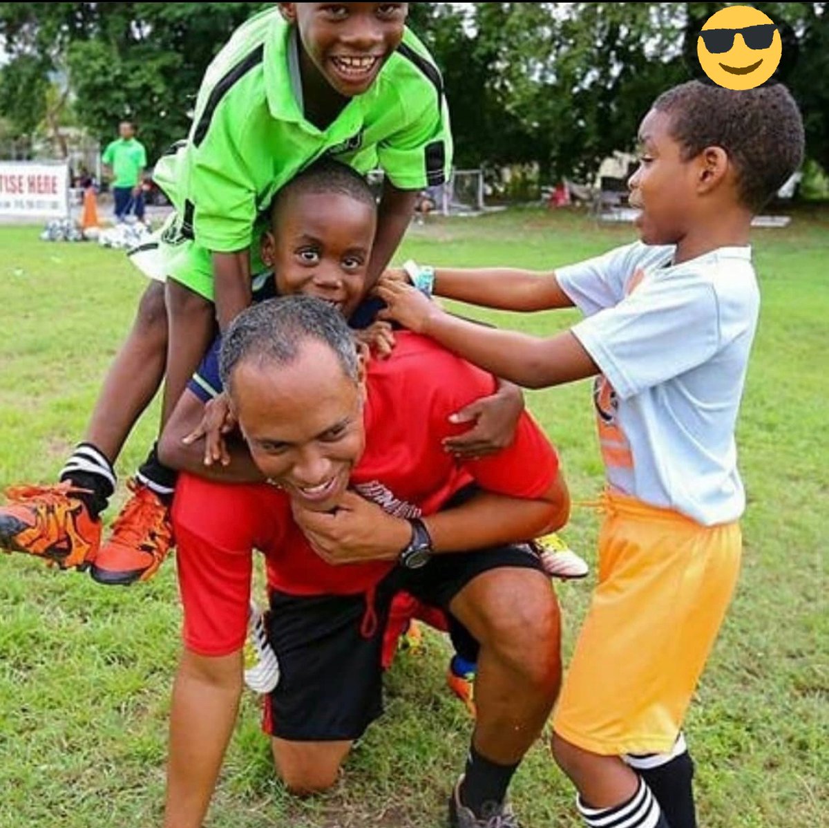 Smile Jamaica tweet media