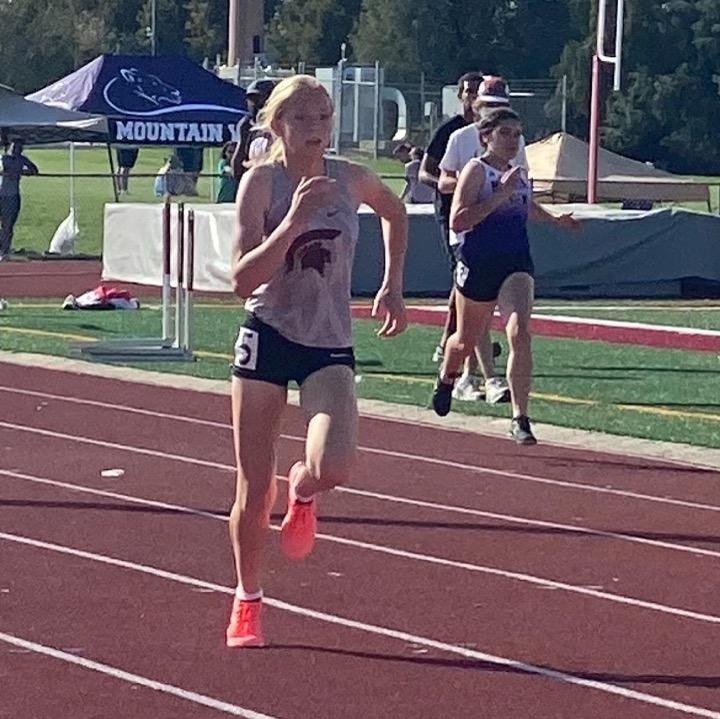 SpartanxcT's tweet photo. 🚨School Record🚨 Jaycee Williams (Fr) runs 2:16.8 to break the 20 year old 800 meter school record 🔥 @RHpreps @ColoradoTrackXC @TSDAthleticsR2J @BerthoudSurvey @Spartans_BHS https://t.co/uy6fnJBMiP