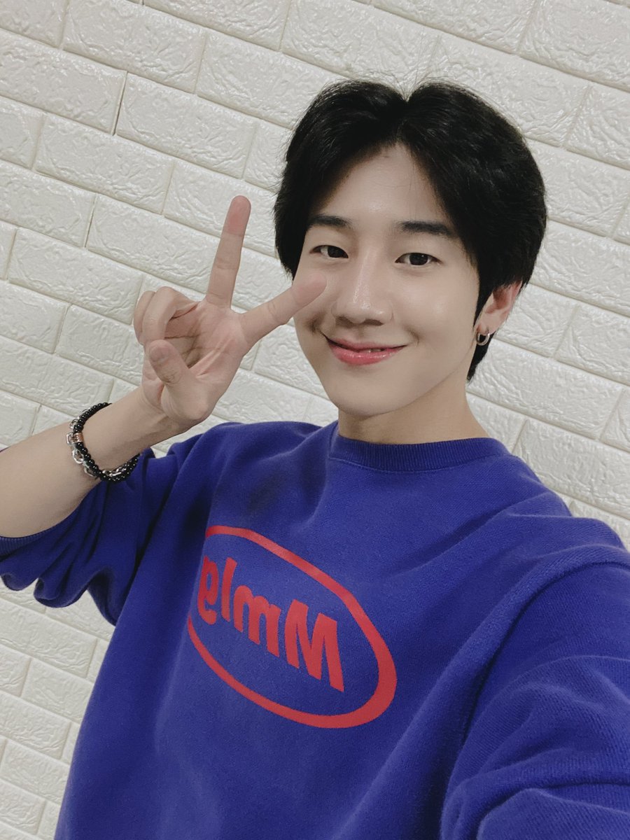 24k__updates's tweet photo. [#Changsun]

130521 https://t.co/vSenDWUlQo