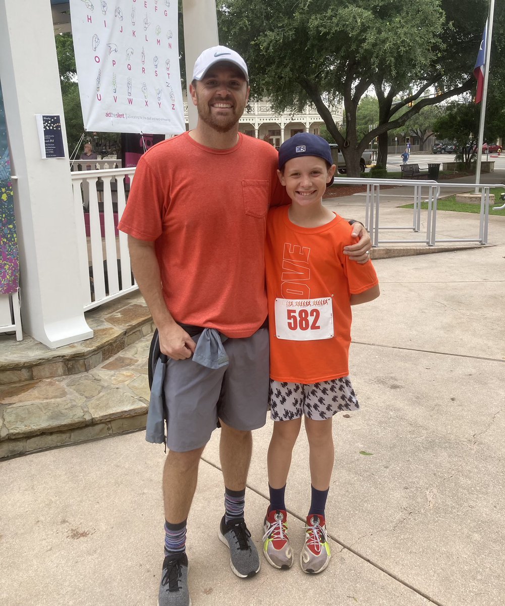 <a href="/AidtheSilent/">Aid the Silent</a> 5K this morning with the <a href="/CuringtonElem/">Curington Elementary School</a> Running Club 🐾