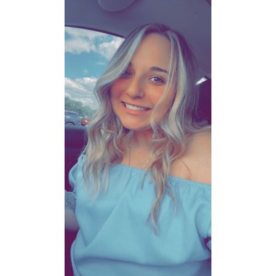 Ash_ley_04's tweet photo. #NewProfilePic https://t.co/g52jkrbFZB