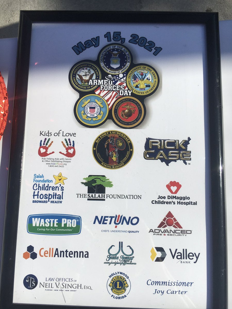 LamarPFisher's tweet photo. Great morning for a beach cleanup in Deerfield Beach! Thank you to the organizers Ray and Kim Slapikas from Kids of Love Foundation Inc. and the US Marines recruits who cleaned our beaches for community service on Armed Forces Day! https://t.co/nfhXWJNtrn