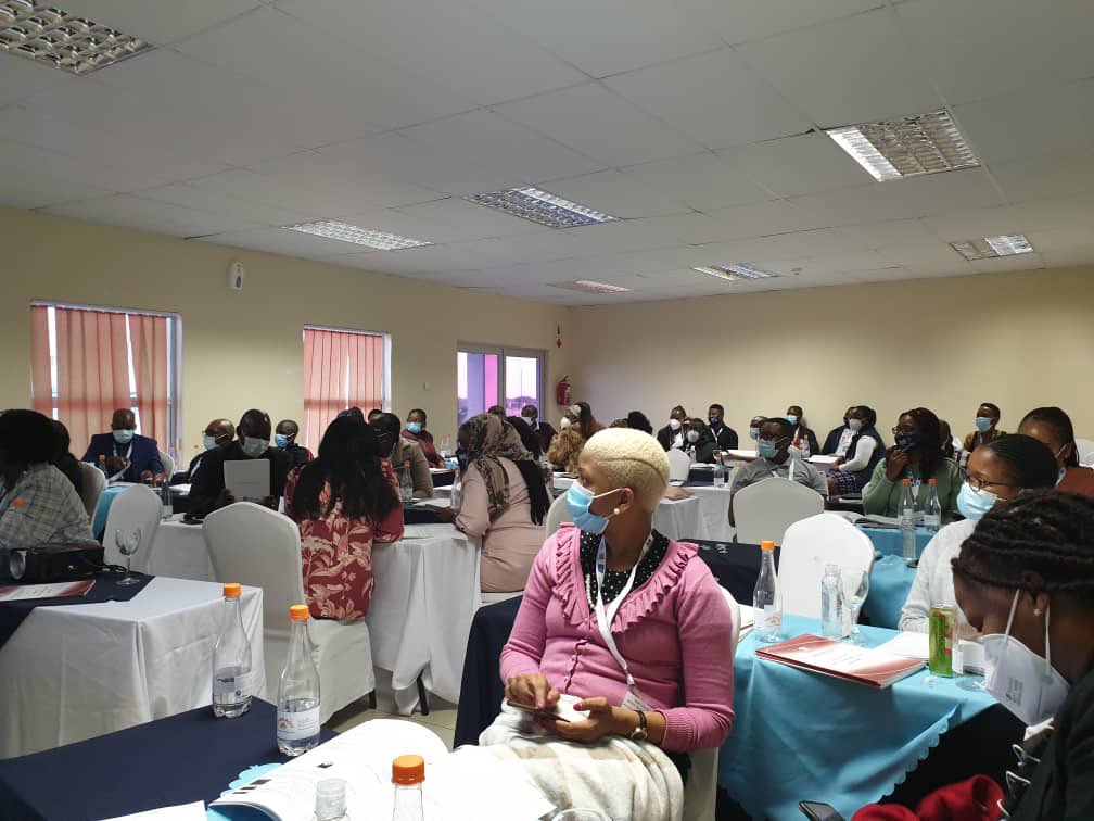 WHOBotswana's tweet photo. 3 day IDSR training of health workers from 28 health care facilities in #Boteti as part of the #ECHO project on #COVID19 response in #Botswana https://t.co/pwRT11c9vl