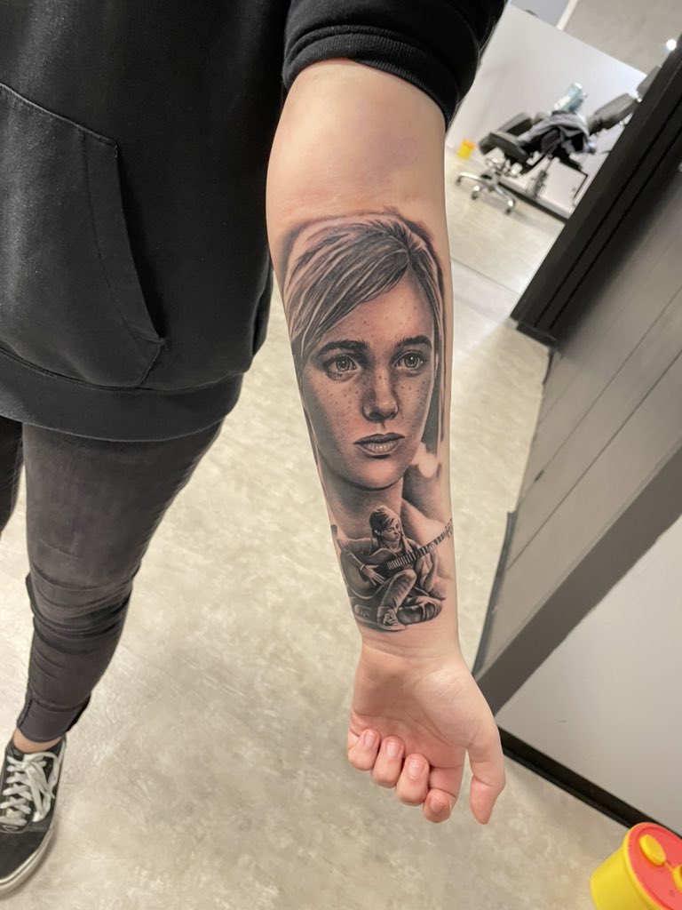 Holy cow this original ellie tattoo!! @danielleskyee on Instagram