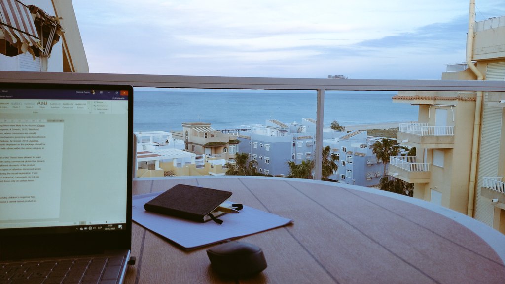 patiPGP's tweet photo. Escribir la tesis así... Parece que se hace más llevadero!!!!
#phdlife #xeracobeach #tesisencamino #phdfoodscience #phdsensory #casidoctora https://t.co/kLJ2deIMqj