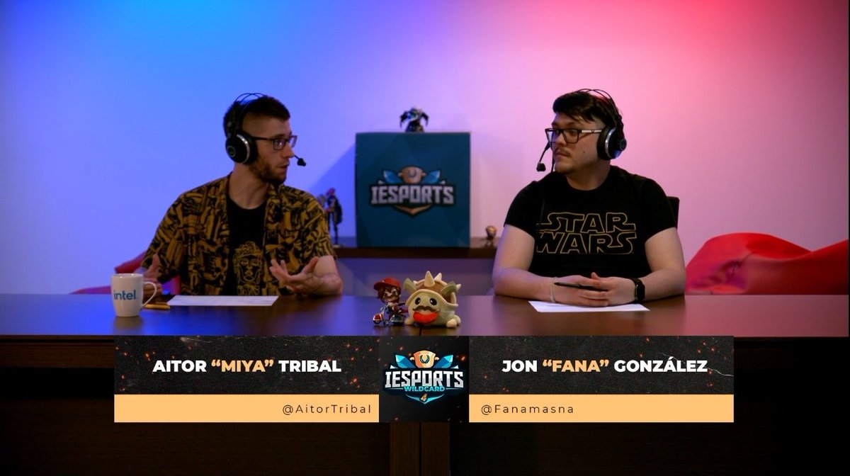 JUNIOResp_es's tweet photo. La emoción sigue con la segunda semifinal 🙌

🏆 #4 Wildcard de @lol_es 
🆚 ElPUIG, alumnos de @insPuig.
🆚 @AlBronzas, alumnos de @iesaldonza.

📺 En directo en https://t.co/xKDr6aUbaF https://t.co/wBDokLl2zW