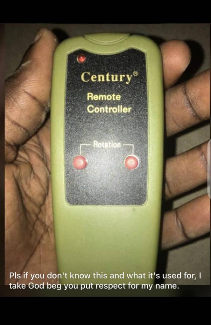 geejeeTwins's tweet photo. Lol 😂😂
Who else known what it's used for 
Or shuld I mind my business 
#Respectfully #RETWEEET #Tweets https://t.co/JInzdJL6mt