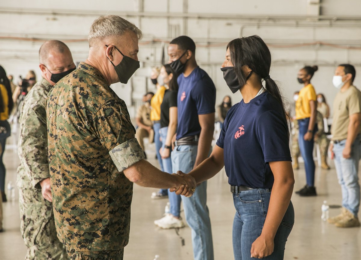 CENTCOM's tweet image. Gen. Frank McKenzie #CENTCOMCDR, administered the Oath of Enlistment to 44 new recruits from the #TampaBay area at a #ArmedForcesDay ceremony at @MacDill_AFB Thursday May 13.
