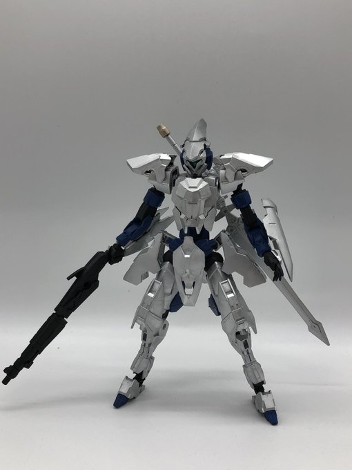 西洋甲冑のtwitterイラスト検索結果 古い順