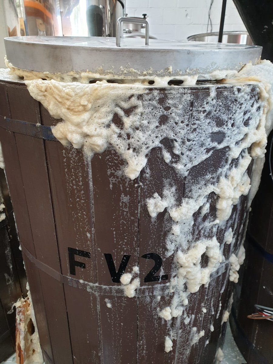 This is what we like to see... Come and check out our brewery in Milngavie. Inside seating will be available from Monday!

jawbrew.co.uk

#craftbeer #veganbeer #sustainability #brewery